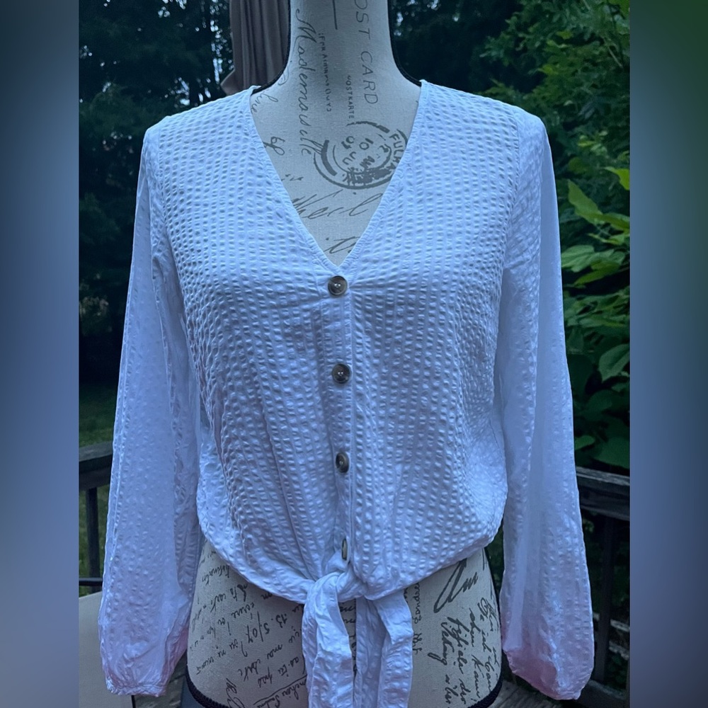 H&M cropped cotton shirt, size 4, excellent condition